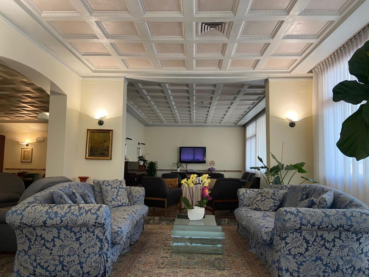 Hotel Terme Dolomiti Абано-Терме Экстерьер фото